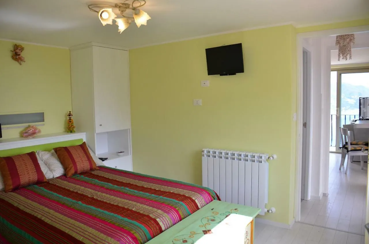 Oda ve Kahvaltı Apartment L'Attico Taormina